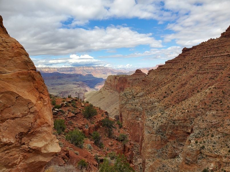 Lower canyon view Tanner Trail
